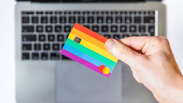 Удивительный мир дебетовых карт: Руководство для начинающих